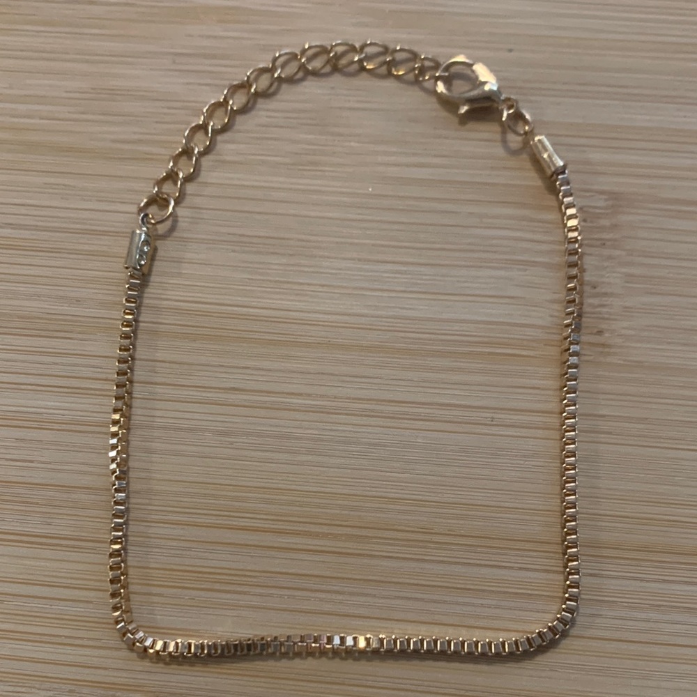Elegant Gold Chain Bracelet unisex